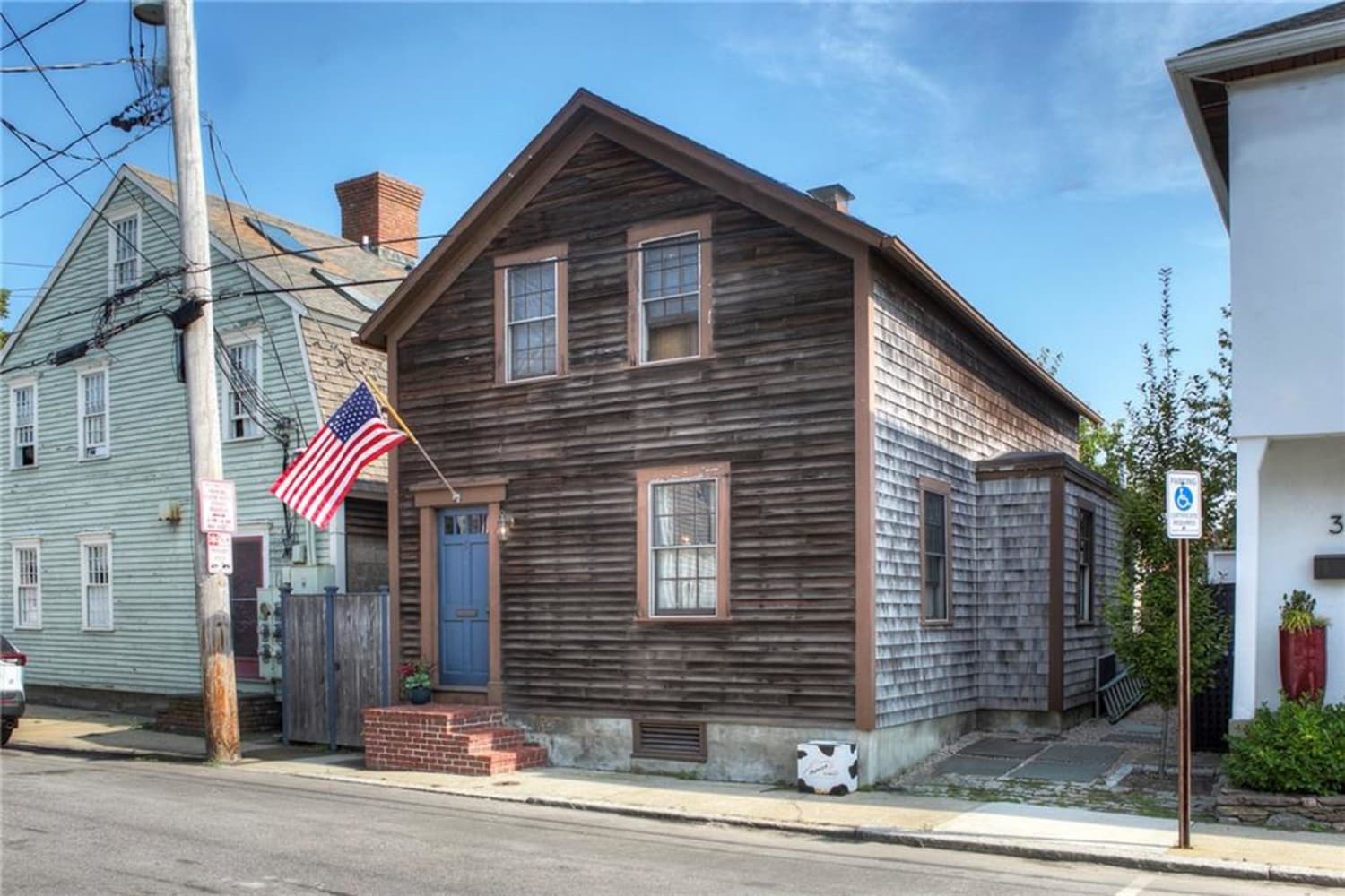 Cottages for sale in Newport, Rhode Island — 5 Third Street, Newport